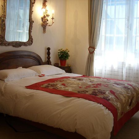 Mas des collines Bed and Breakfast Fontvieille Exterior foto